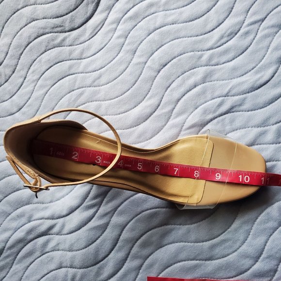 Laundry List Women's Clear Wide Single Strap Block Heels Sandals Nude Size 11M - Picture 9 of 11